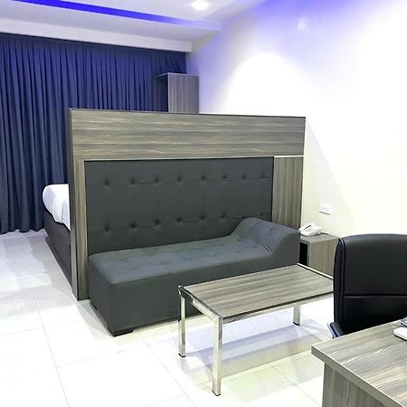De Rigg Place, Victoria Island Aliayabiagba Bagian luar foto